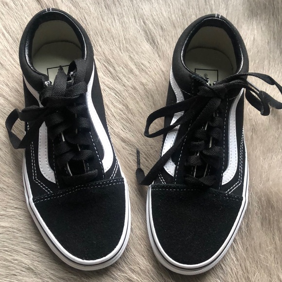 vans old skool toe cap
